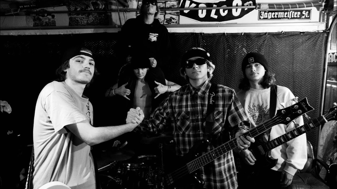 Garage finds is a new series where we interview up and coming bands in the gritty garage studio they practice out of. For episode 1 we interviewed the Reefas, a young reggae/punk band out of Costa Mesa California. <br />-<br />Subscribe to keep independent print media alive: https://yuthmag.com/products/subscription<br />-<br />Checkout the Reefas:<br />https://www.instagram.com/reefas.official/?hl=en<br />-<br />Follow Yuth Magazine on instagram:<br />https://www.instagram.com/yuthmagazine/?hl=en