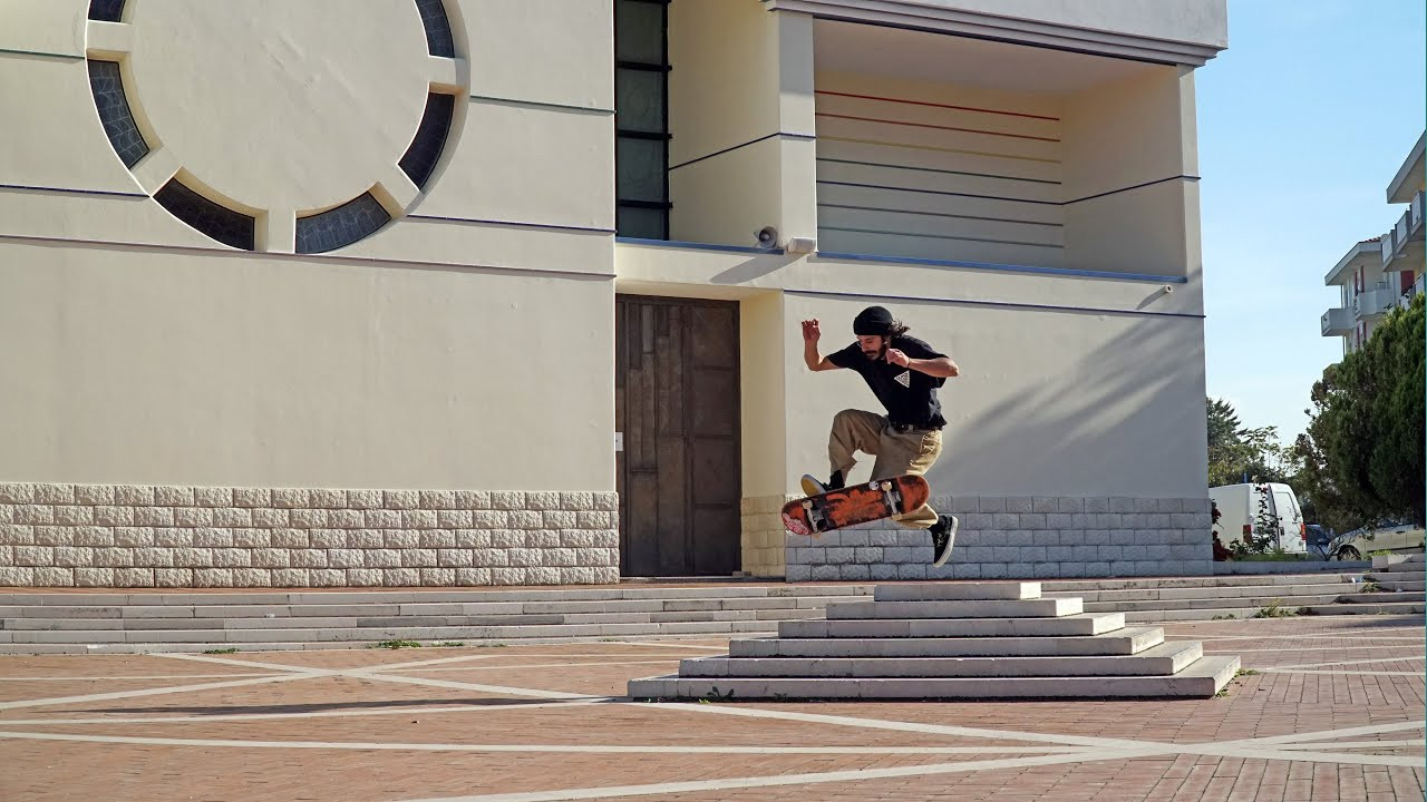 Mattia Turco videopart for the new twenty something years Dumb video (coming soon?).