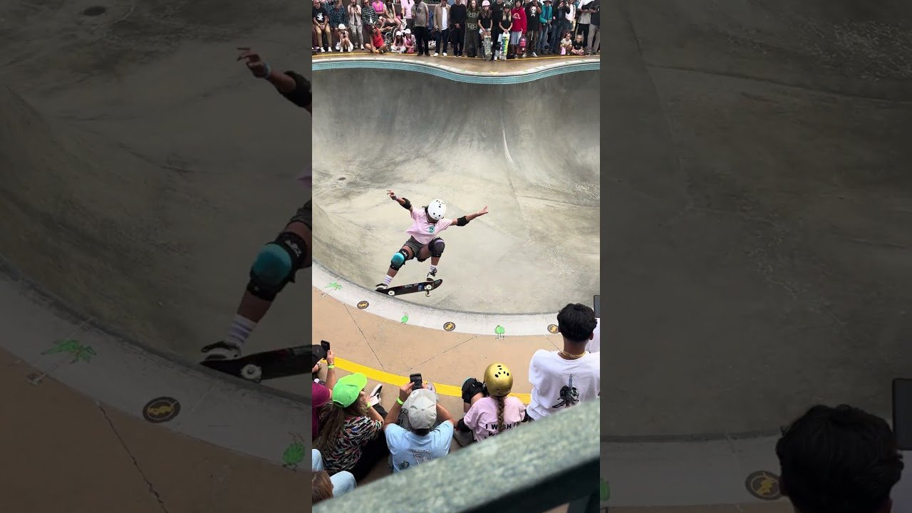 Congratulations to team rider @mazelparisalegado3503 for winning @EXPOSURESKATE Bowl. 🎥 @Listen0