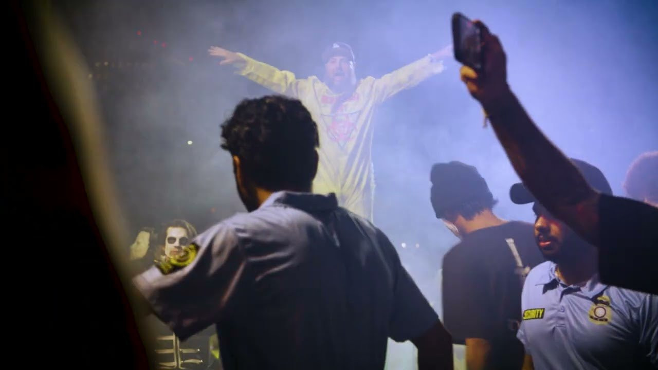 Halloween Hellbomb was one for the books, Thanks to everyone who came out to be a part of the beautiful chaos. 🎃<br />🎥: @tweestopher<br />📷: @aacosta<br /><br />Subscribe now at: http://www.youtube.com/vans?sub_confirmation=1<br /><br />Connect with Vans: <br />http://www.vans.com <br />http://www.tiktok.com/@vans<br />http://www.instagram.com/vans<br />http://www.youtube.com/vans