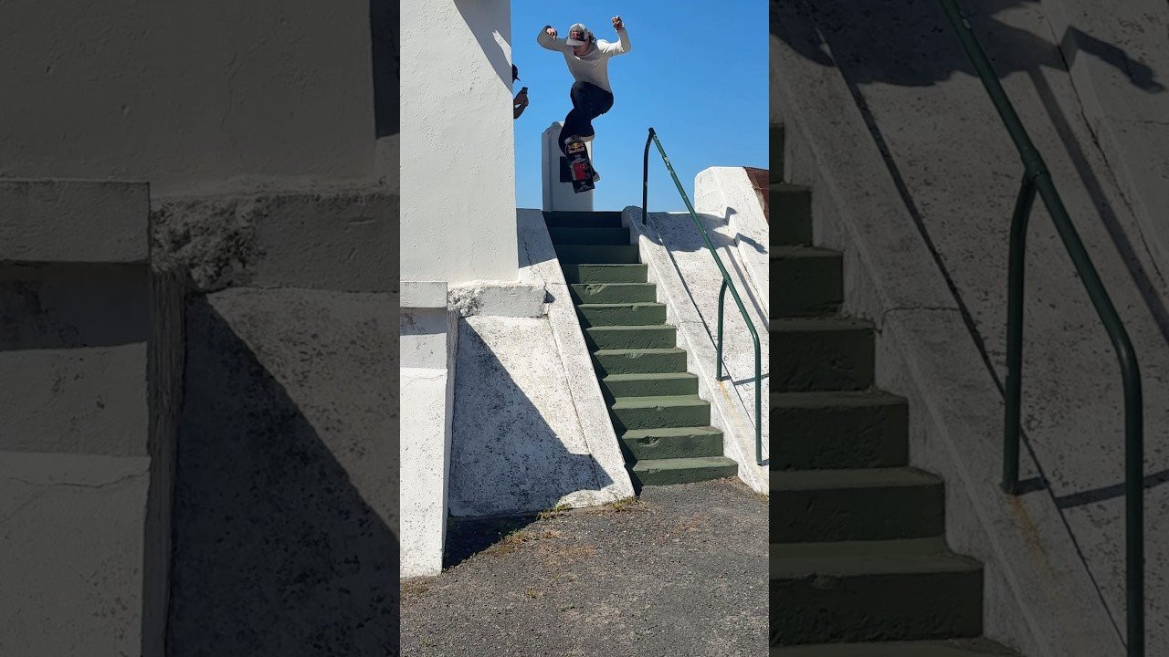 Enjoy the videos and music you love, upload original content, and share it all with friends, family, and the world on YouTube.