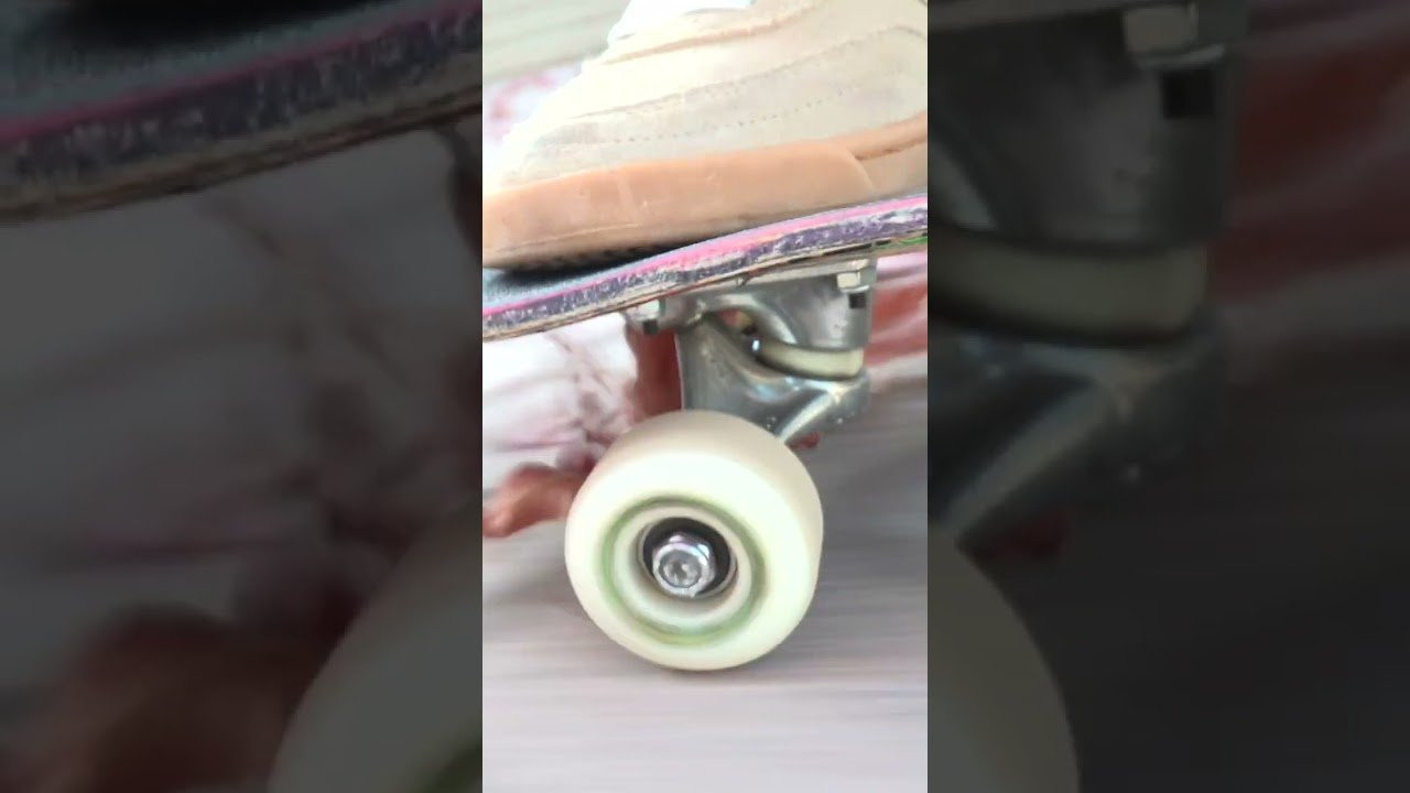 #DragonFormula 88A ⚪️🔊<br />Fast, smooth, long lasting, and they can slide. In stock at skate shops worldwide.<br />54x39mm A2 Symmetrical Shape<br />- Center set bearing<br />- Covers axle nuts