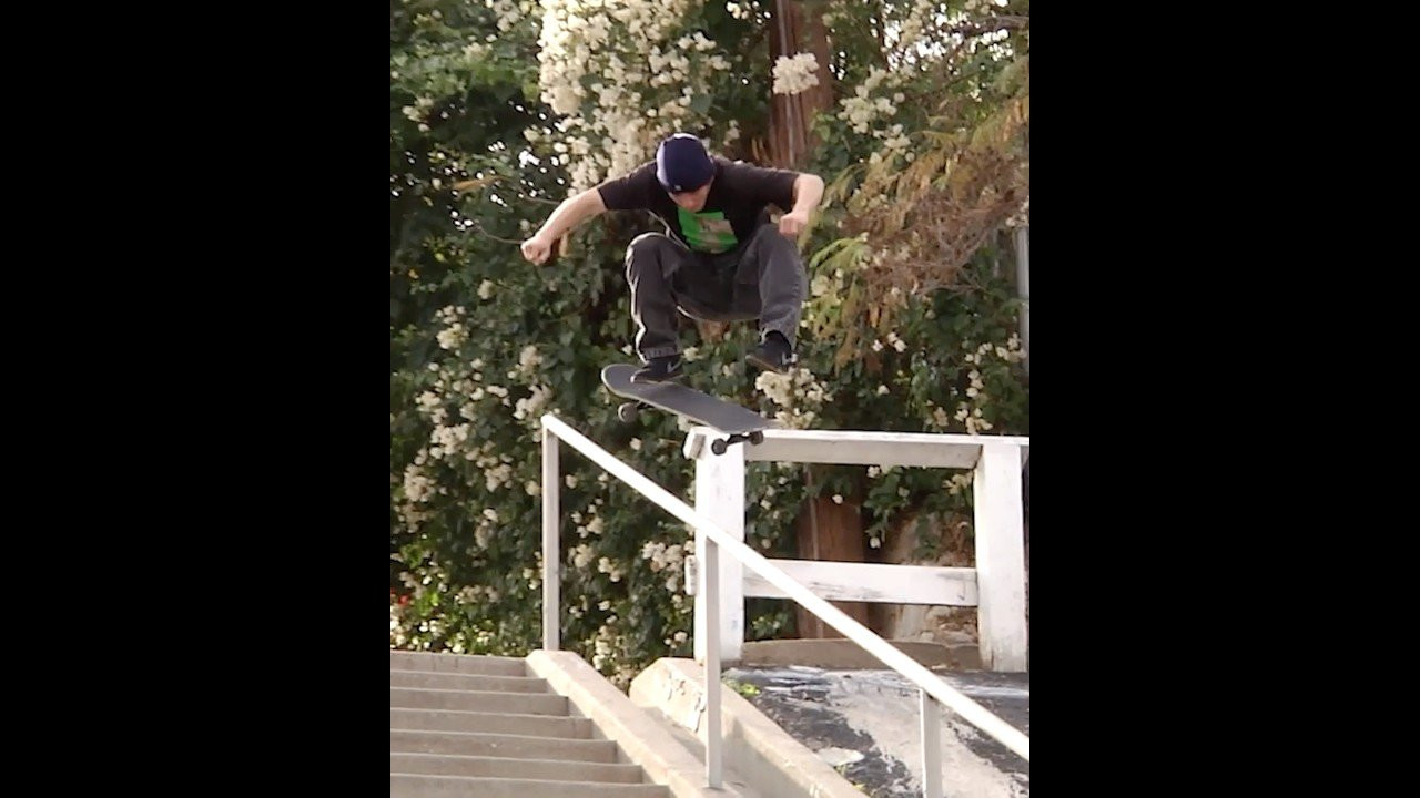 Toby Ryan puts in work in Real Skateboards "Oval" 🔨 Full video playing on the Thrasher site 📡