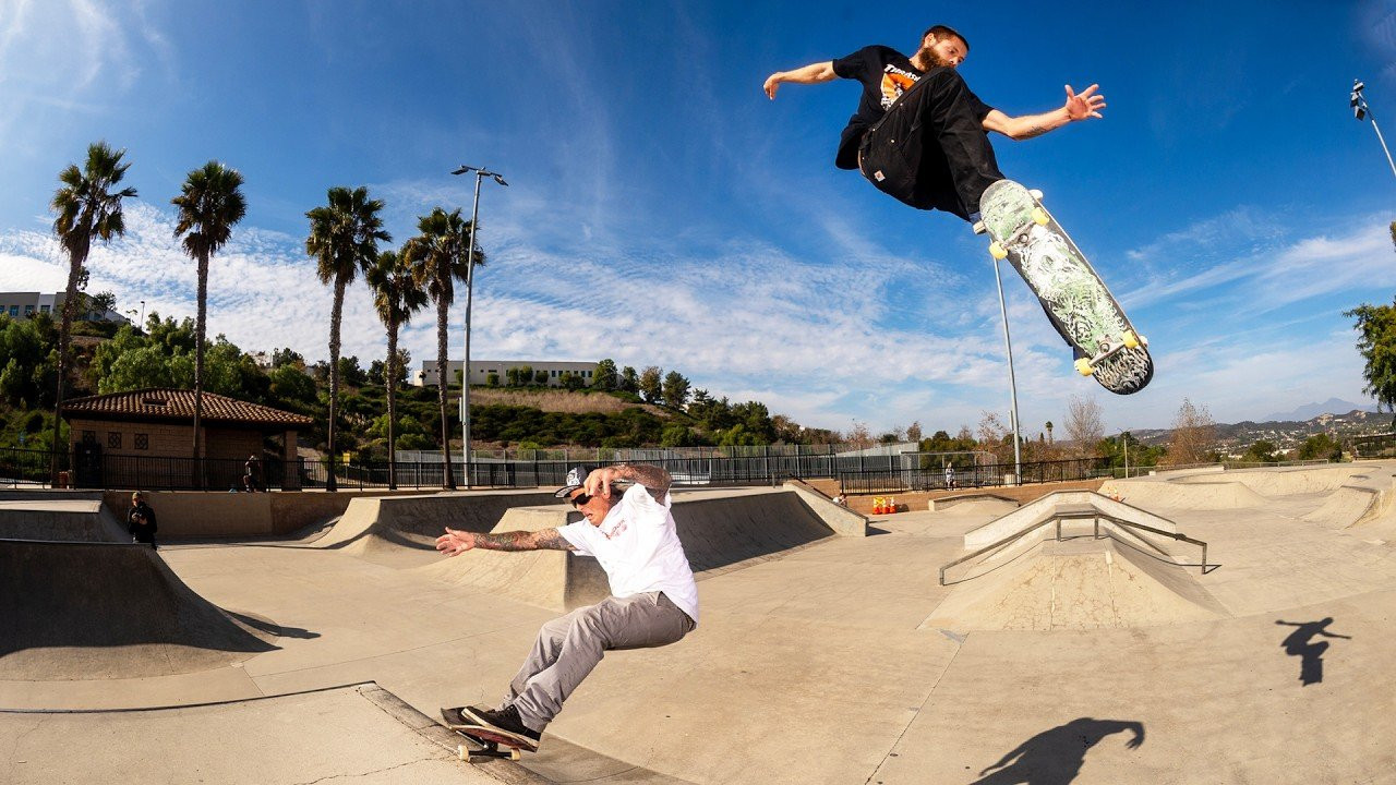 Born into surf royalty, Greyson's had to carve a path of his own. From the baby of the family to the front of the mag, three generations of Fletchers walk you through his chaotic ride. <br /><br /><br />Keep up with Thrasher Magazine here:<br /> http://www.thrashermagazine.com<br /> http://www.facebook.com/thrashermagazine<br /> http://www.instagram.com/thrashermag<br /> http://www.twitter.com/thrashermag