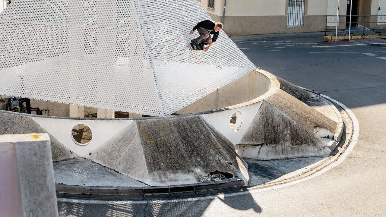 00:00 Intro<br />01:45 Eniz Fazliov<br />06:43 Thanos Panou<br />10:23 Marco Kada<br />14:08 Jechu Corvalán<br />16:52 Jorge Simoes, Madeleine Larcheron, Mario Fidalgo, Tom Barthélémy, Lucien Gourdal, Antoine Laurent, Matteo Vandeputte, Jake Collins, Jan Hoffmann, Jip Koorevaar & Jonathan Vlerick<br />25:07 Victor "Doobie" Pellegrin, Matisse Banc<br />29:59 Simon Bannerot<br />34:27 Harry Lintell<br />38:08 Credits<br /><br />Directed by Roberto Alemán<br />Edited by Paul Labadie<br /><br />Thumbnail photo of Simon Bannerot shot by Gerard Riera