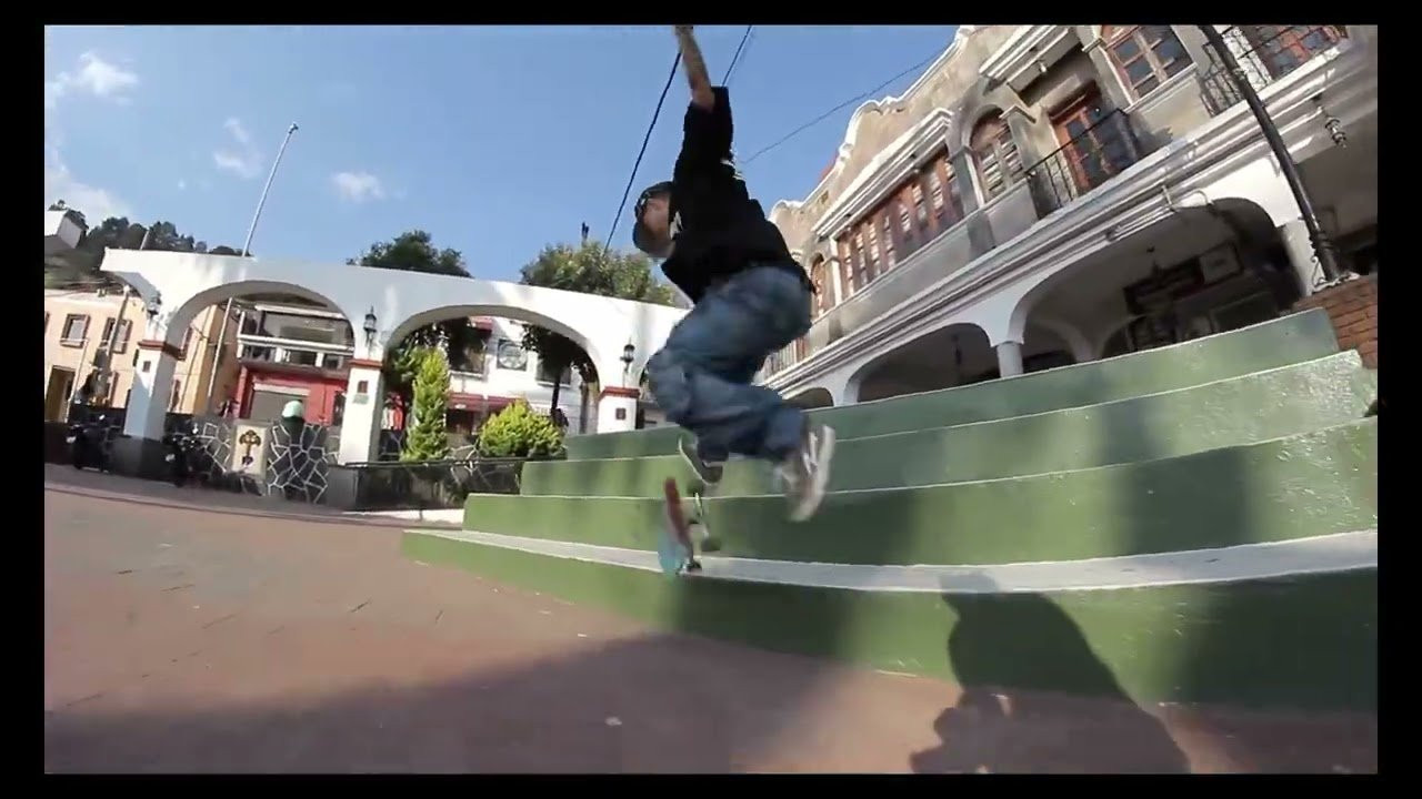 Jaws cierra el año con esta increíble videoparte que demuestra su constancia y talento arriba de la patineta, posicionándose como uno de los patinadores más sobresalientes del estado de México.