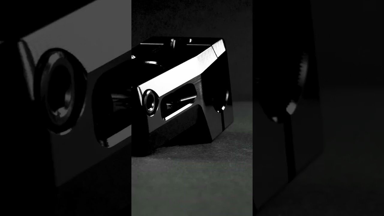 Front load or top load.<br />OS clamping. 48mm reach.<br />Available worldwide.