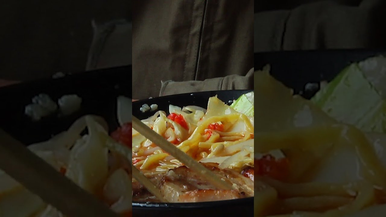 Jiro destroys Owls Head before exploring Japan Village and hitting the Theories of Atlantis booth at the Industry City market.<br /><br />Filmed and edited by Sean Bendon.<br /><br />More episodes of $100 Chill: https://skatejawn.com/tag/100-chill/<br />Subscribe to Skate Jawn: https://webstore.skatejawn.com/<br />More content: http://skatejawn.com<br />IG: https://www.instagram.com/skatejawn/<br />More videos: https://www.youtube.com/skatejawn