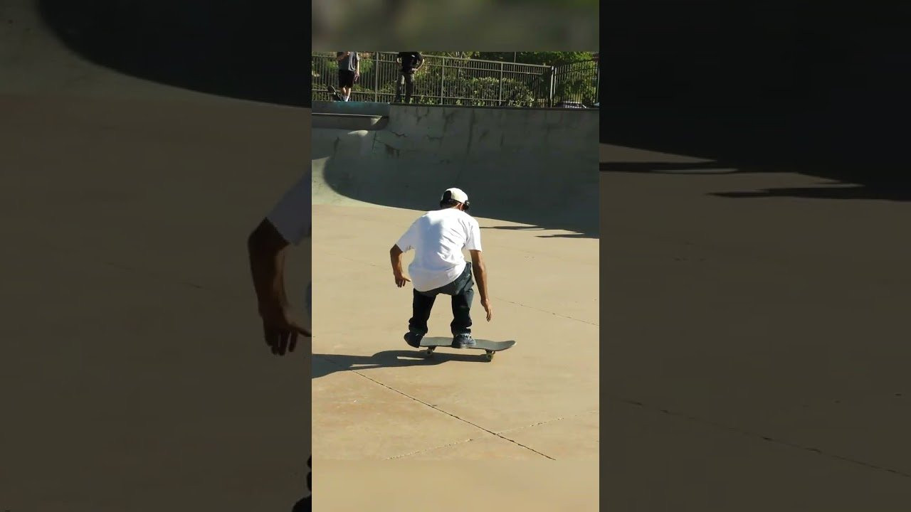 #DumbData #CFS #GameOfSkate #Skateboarding #Kickflip