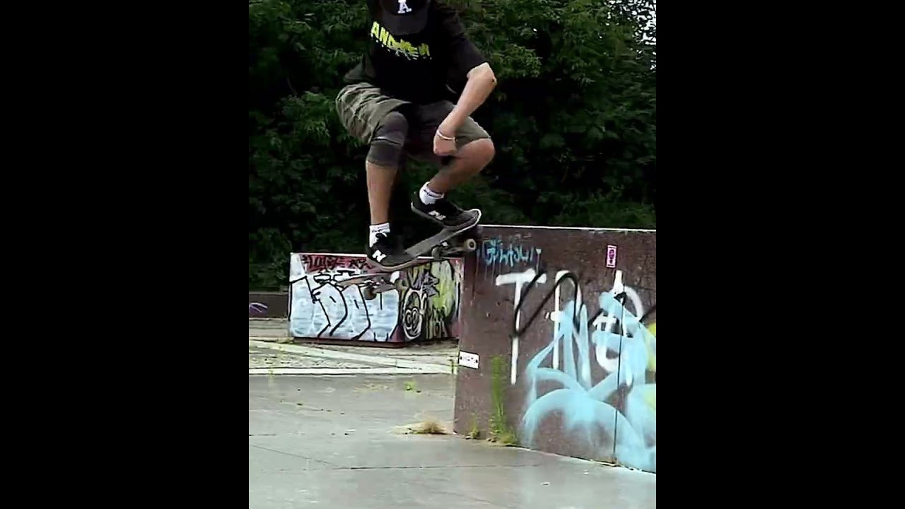 Now playing in full on QS Channels 💅