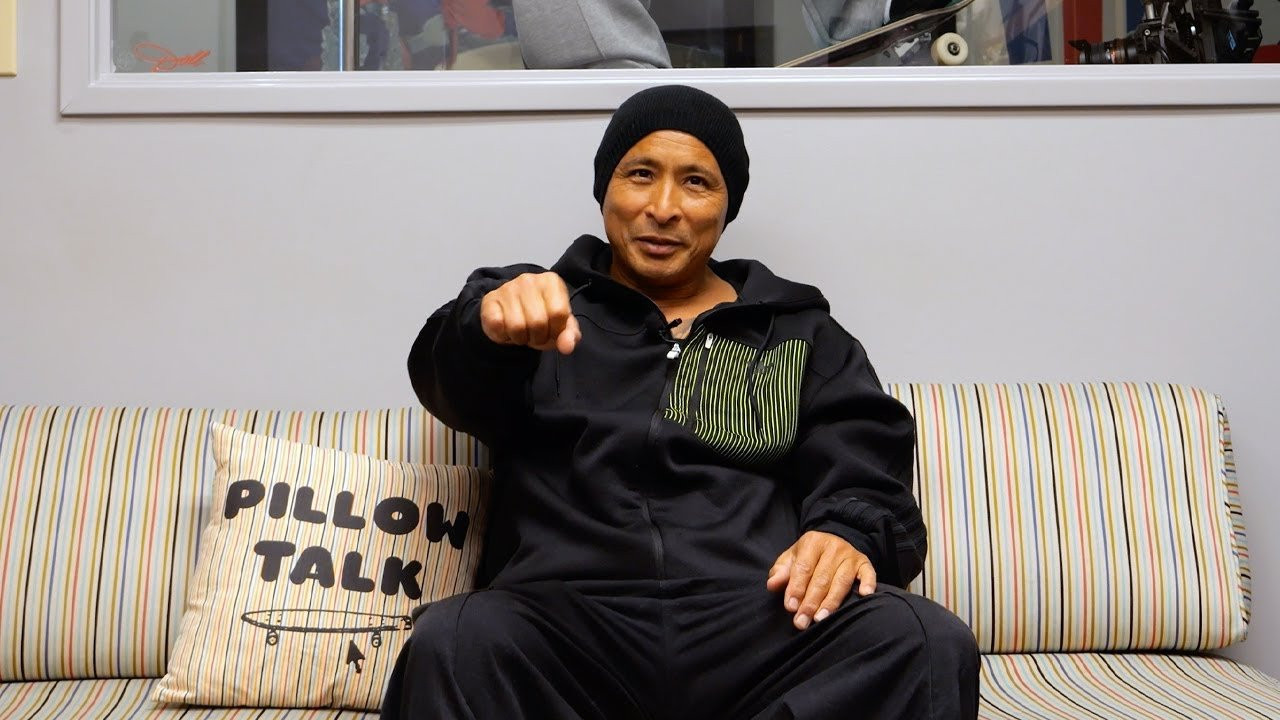 Daewon Song stops by the Couch to talk about being an OG Crail Park local, his red Hummer, shopping sprees with Rocco, Rodney, & Gavin, rings, beanies, donuts, Lil Dre, and more...<br /><br />Follow Crailtap on Instagram: http://instagram.com/Crailtap<br />Daily Content and More!: http://Crailtap.com<br />Like Crailtap on Facebook: http://fb.com/Crailtap