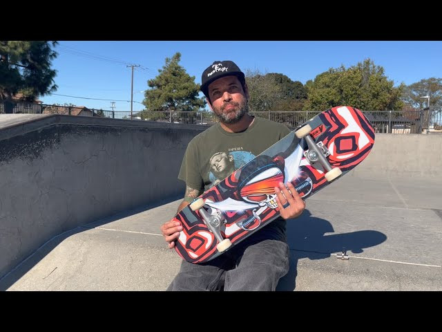 Check out some tips on how to adjust your Tensor trucks with the PRIME8 Triple Ratchet skate tool on this complete Blind skateboard.<br />INSTA: https://www.instagram.com/blindskate<br /> FACEBOOK: https://www.facebook.com/Blindskatebo...<br /> WEBSITE: http://blindskateboards.com<br />Insta @PRIME8skatetool