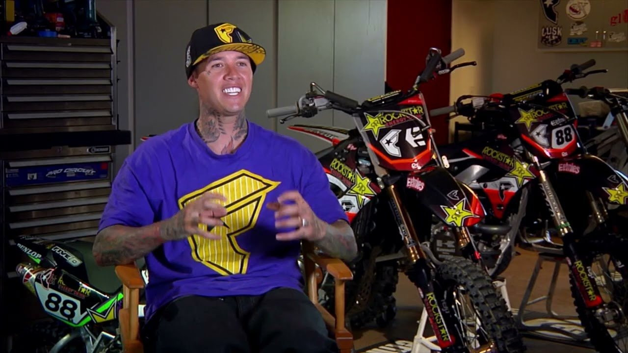 SLAM! A bone rattling collection of the sickest slams, crashes, wipeouts, and nutcrackers from premiere athletes including Twitch Stenberg, Chris Troy and Seth Enslow.<br /><br />🛹 Thanks for subscribing! 🛹 https://youtube.com/@FuelTV?sub_confirmation=1<br /><br />Watch more at https://fuel.tv