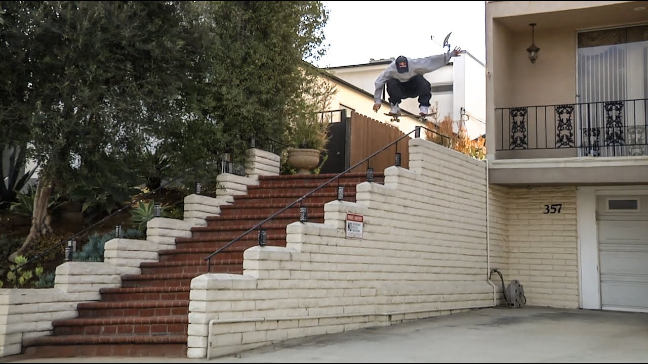 Enjoy the videos and music you love, upload original content, and share it all with friends, family, and the world on YouTube.