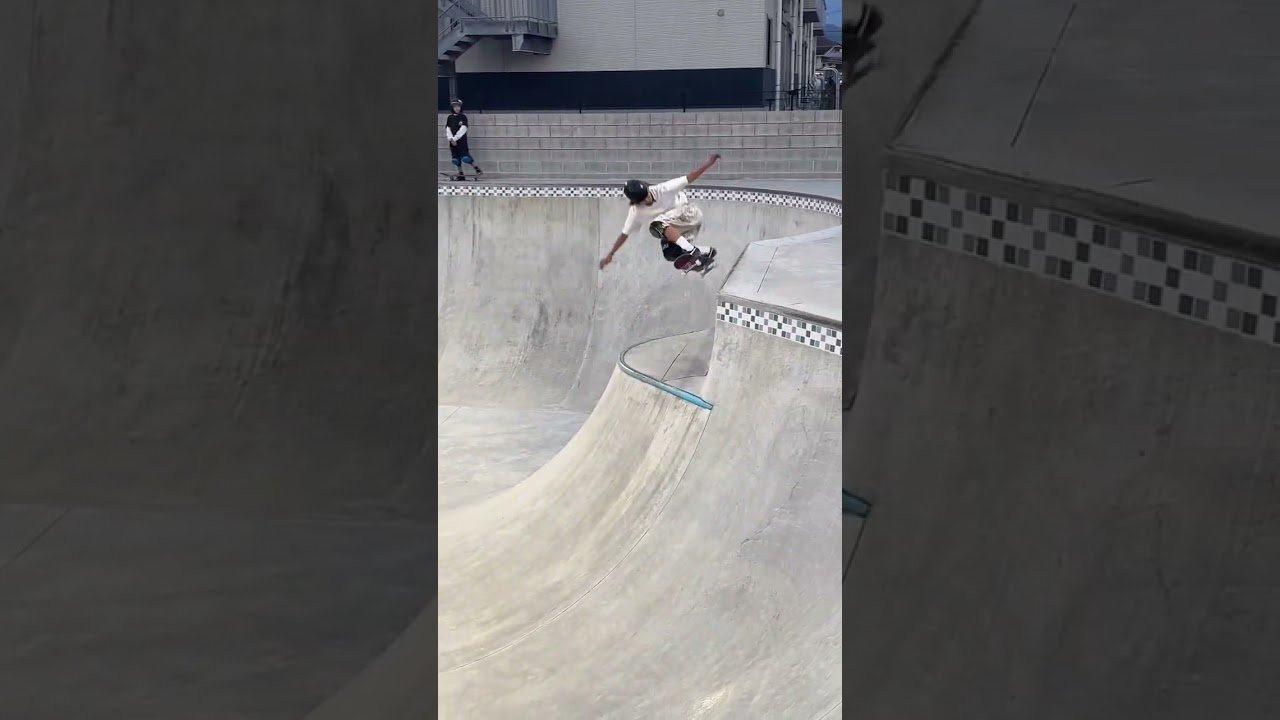 Gunjo Shiji, ripping style ✨