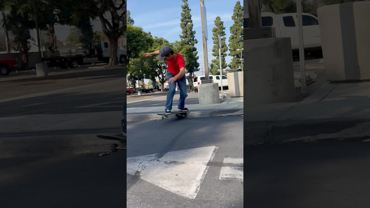 👉🏽 Spanky slides into some slappy action 💥