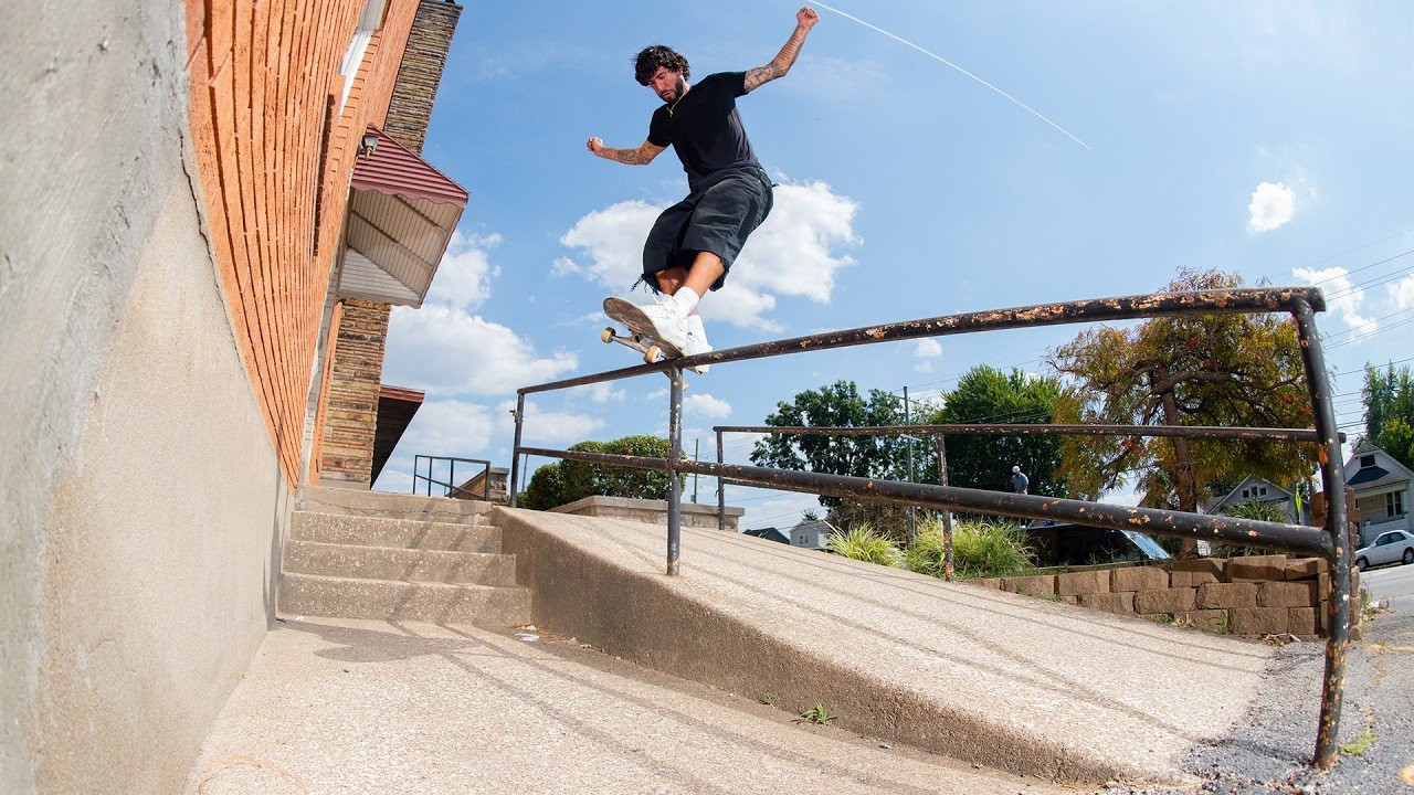 Nak, Dre, Kader, Silas, Miles and more adidas madmen rush the cuts from Texas through the Midwest, leaving wreckage in their wake. <br /><br />Original music by Mister Dibbs.<br /><br />https://mrdibbs.bandcamp.com<br /><br />Keep up with Thrasher Magazine here:<br /> http://www.thrashermagazine.com<br /> http://www.facebook.com/thrashermagazine<br /> http://www.instagram.com/thrashermag<br /> http://www.twitter.com/thrashermag