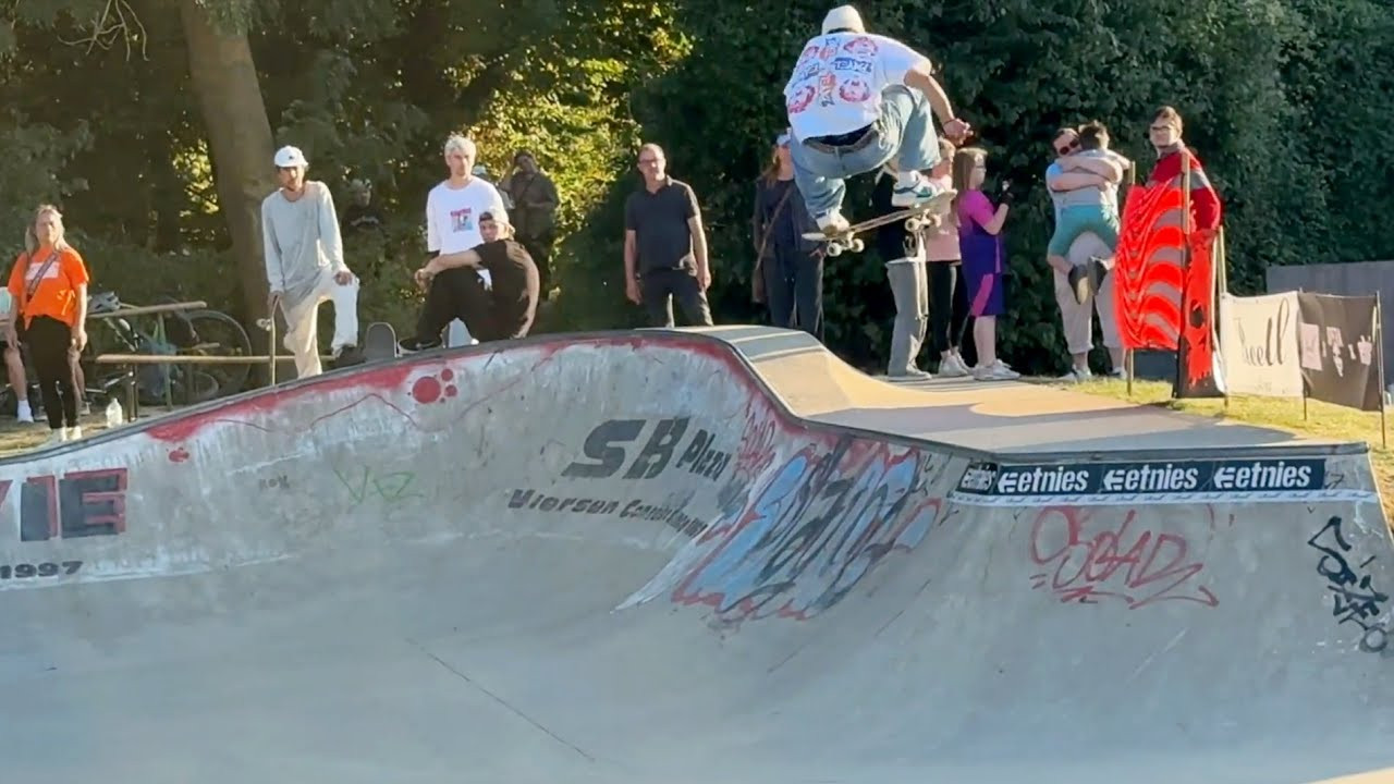 28th Niederrhein comp at the SB Plaza Viersen (Germany)!<br /><br />Filmed / edit: Lubomir Pavlov<br />Executive producer: TM