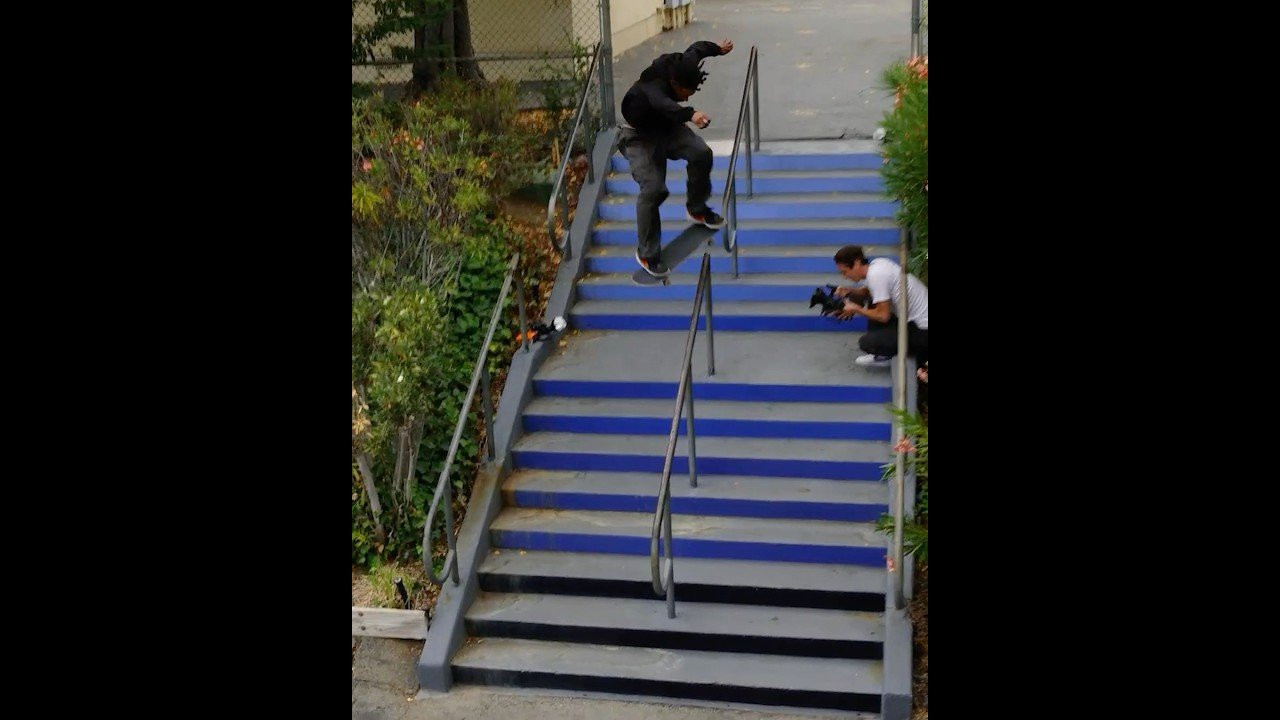 A battle at Hollywood High kicks off Kwesi's fight before he goes round after round for the heavy hits in his debut Disorder part.