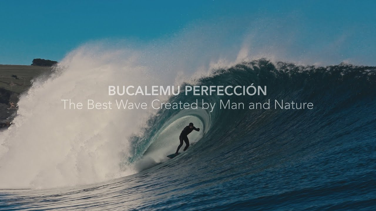 Entre los años 2017 y 2018 se construyó un espigón en Bucalemu, Chile, que implicó una importante inversión para la comuna. <br /> La obra buscaba mejorar las condiciones de trabajo de los pescadores artesanales, pero el resultado fue muy distinto.<br /> La estructura alteró el paso natural de las mareas y provocó que la bahía comenzará a llenarse de arena.<br /> Y con ese cambio inesperado, apareció algo que nadie había previsto: <br />una ola perfecta, Quizás una de las mejores olas creadas accidentalmente por intervención humana en Chile.<br /><br /> Between 2017 and 2018, a breakwater was built in Bucalemu, Chile, involving a significant investment for the municipality.<br />The project aimed to improve working conditions for artisanal fishermen, but the outcome was very different.<br />The structure altered the natural flow of the tides, causing the bay to begin filling with sand.<br />And with this unexpected change, something no one had foreseen appeared:<br />a perfect wave—perhaps one of the best waves accidentally created by human intervention in Chile.