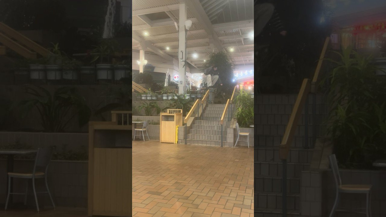 Double Set Ollie at The Citadel Mall by Jake Swift. Filmed for Ritual Skateboards.<br /><br />#Colorado #JakeSwift #RitualSkateboards #Shorts #Skateboarding