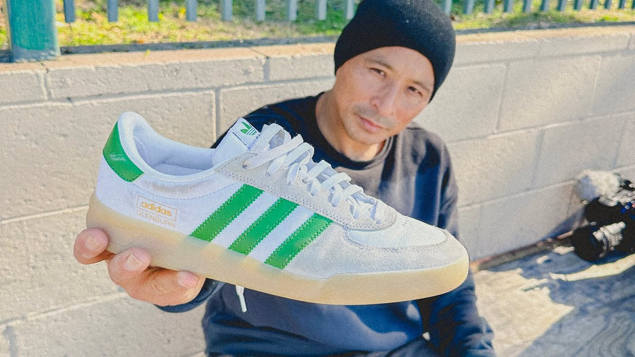 CCS presents 100 Kickflips in the Adidas Glenburn with Daewon Song. We've all seen Cheese and Crackers, so we know Daewon can kickflip out of just about anything. 100 kickflips on flat wasn't good enough for Daewon, so we let him get creative with Adidas' newest shoe, the Glenburn.<br /><br />Reinforced in every direction, the Adidas Glenburn didn't flinch at 100 kickflips. Head to CCS.com to grab to grab a pair and tag us in your best Daewon inspired blunt kickflip