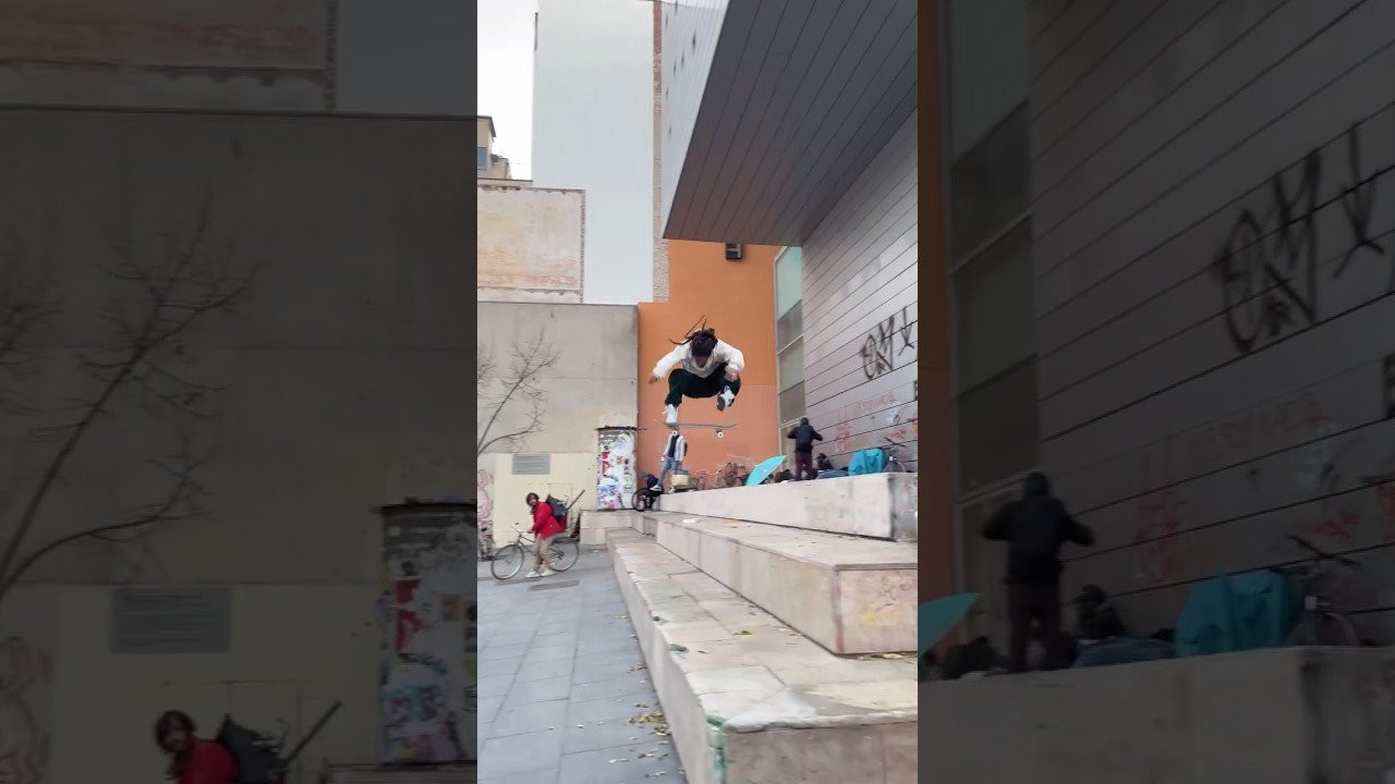 Enjoy the videos and music you love, upload original content, and share it all with friends, family, and the world on YouTube.