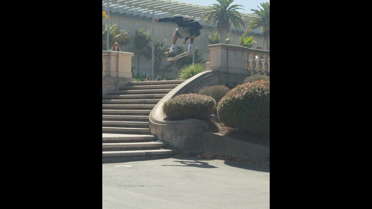 SF SATURDAYS 🌁 Miles Silvas handles business in Golden Gate Park