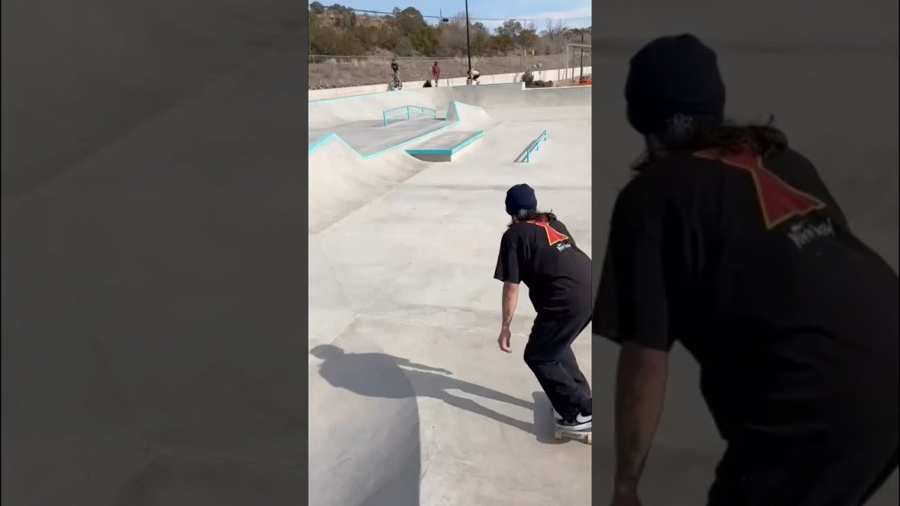 FS Hurricane Grind & BS Bluntslide in Tijeras by Kenny Reese. Filmed for Ritual Skateboards.<br /><br />#Albuquerque #KennyReese #NewMexico #RitualSkateboards #Shorts #Skateboarding