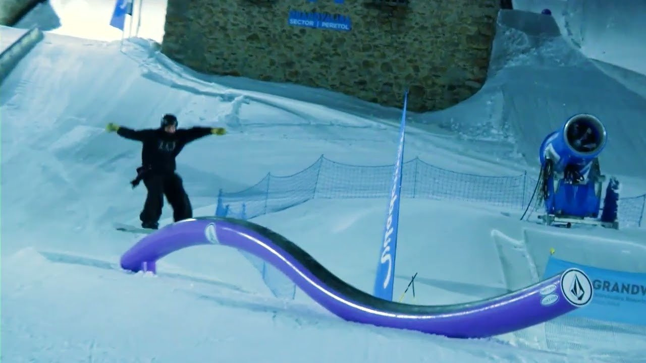 Volcom Takeover Andorra, 2nd edition, went down in February in Grandvalira, smoothly and successfully.<br /><br />Sunset Park Peretol was thrilling this year, with new features like the anaconda rail bringing plenty of action. The Volcom Snow Team arrived early to enjoy a few sunset sessions and a lovely stay at Hotel Peretol, right in front of the park.<br /><br />Film & edited by Lionel Simon<br /><br />Music by GURL - Courtesy of Le Cèpe Records<br /><br />Volcom Team: Mehdi Soltane, Lenny Oliver, Honorio Le Fur & Eliott Barral<br /><br />Volcom Takeover Andorra results:<br />MVP women: https://www.instagram.com/patri_muchachita/<br />MVP men: https://www.instagram.com/isaac_verges/<br />Best trick: https://www.instagram.com/javitxu.pajares/<br /><br />Thanks to our partners: Grandvalira, Bangingbees, Ilovemyboard, Viladomat, Hotel Peretol