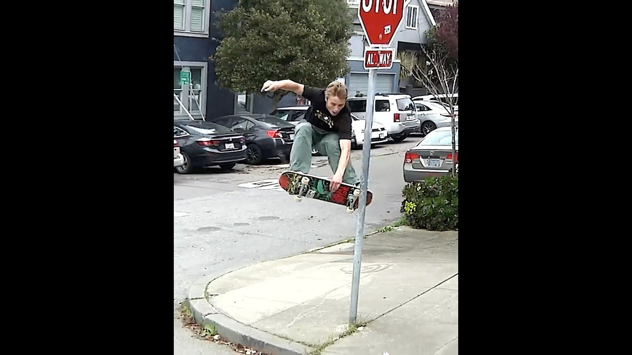 💣 Finn Pope opened Antihero’s “Dumpster Dive” with a bang 📼 Full video playing on the Thasher site 📡