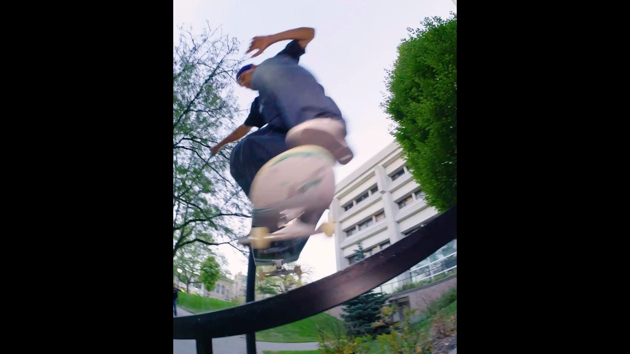 We hit the road with New Balance for a whirlwind tour across the States. Foy, Tiago and the top-notch team put on an unforgettable show, demolishing every spot and demo in their path.