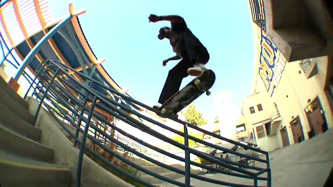 Dashawn Jordan Nike SB Dunk Low, available March 17th in select skate shops<br /><br />Filmed by Edward Hernandez, Davonte Jolly, and Kevin Perez. Edited by Kevin Perez.<br /><br />More from Nike Skateboarding<br />Official website: https://www.nikesb.com/<br />Instagram: https://www.instagram.com/nikesb <br />Twitter: https://twitter.com/nikesb