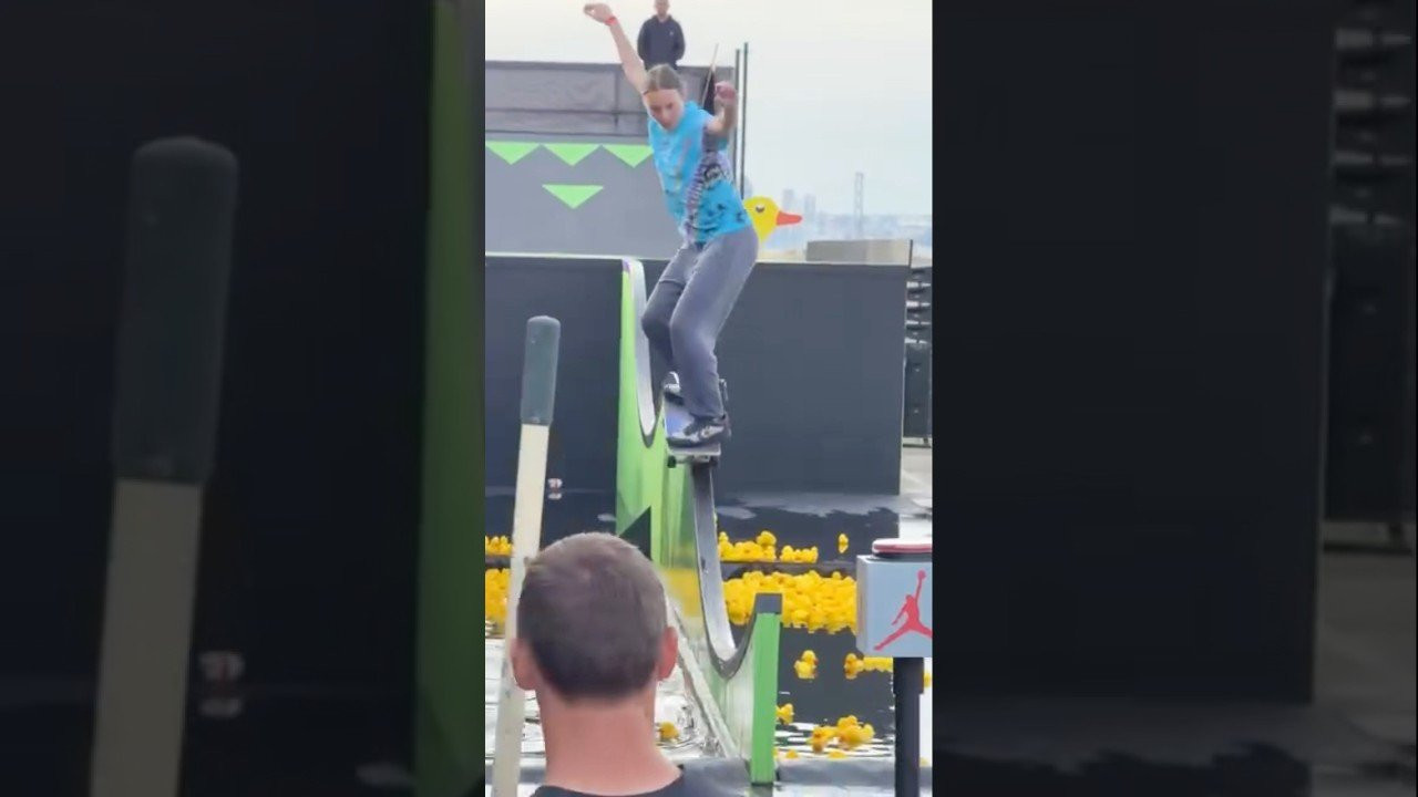 Follw her on insta for more! 👉 https://www.instagram.com/kasciwoolf?igsh=NTc4MTIwNjQ2YQ==