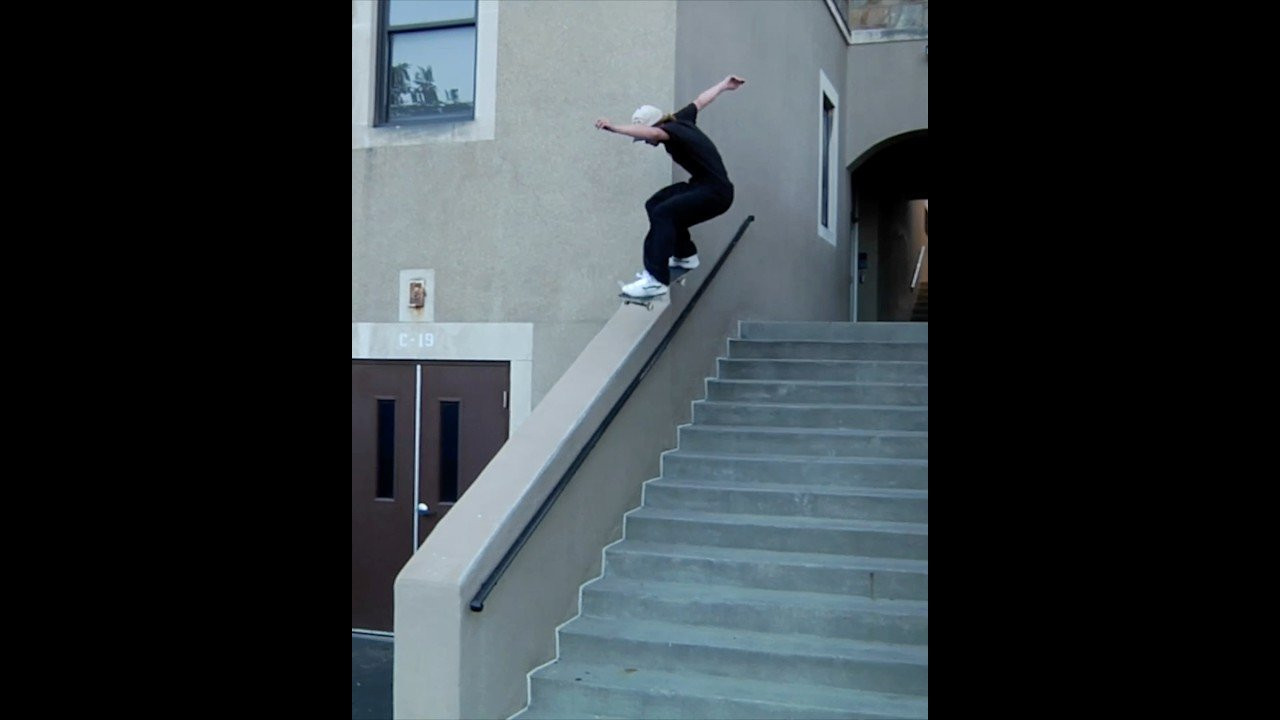 👉🏽 Rome Collyer crushes it in Volcom’s “Microwave” video 📺 Now playing on the Thrasher site 📡
