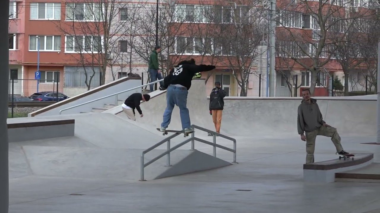 Enjoy the videos and music you love, upload original content, and share it all with friends, family, and the world on YouTube.