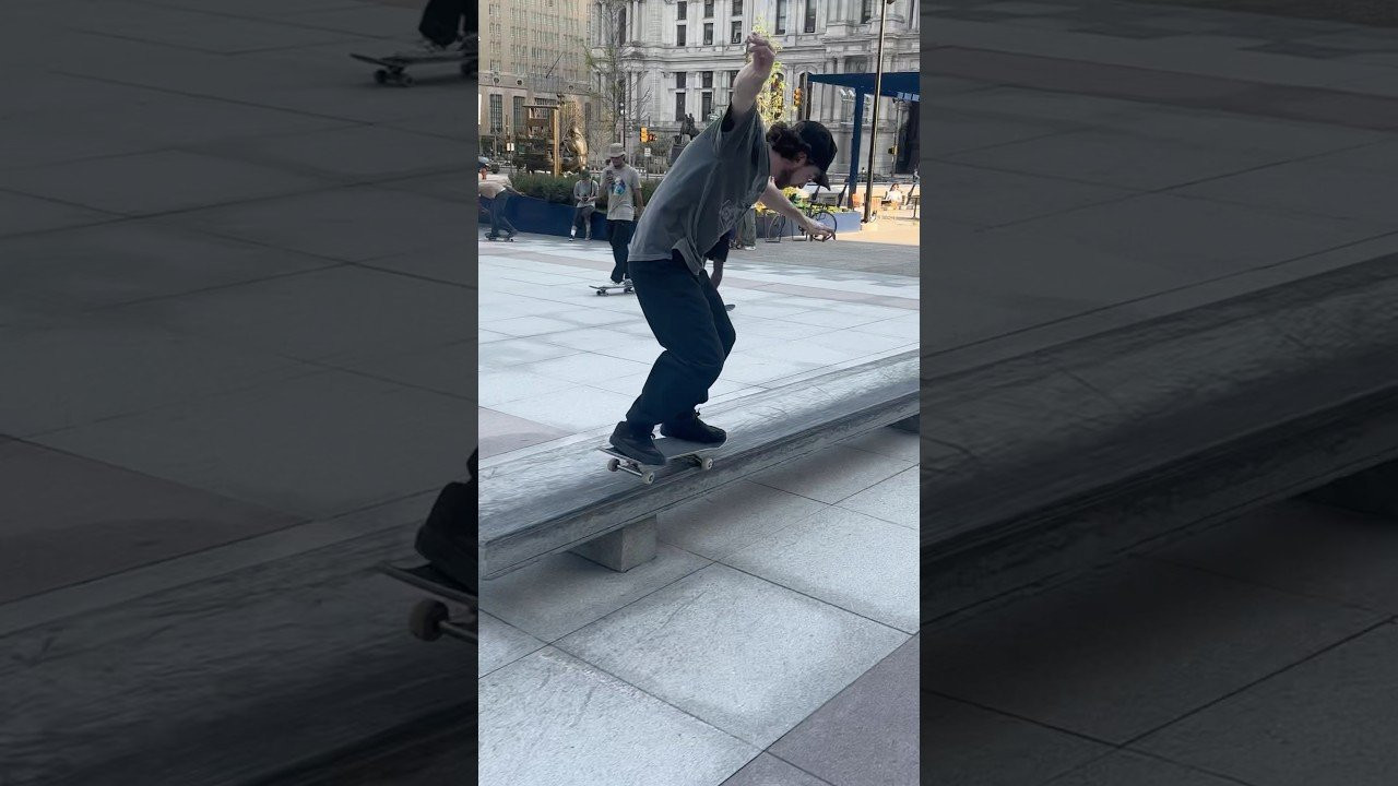 🔔 MUNI is BACK in Philadelphia thanks to Pat Heid & Vans 🖤 🗣️ Ted barrow breaks it down in today’s episode of THIS OLD LEDGE 🧱<br /><br />Keep up with Thrasher Magazine here:<br />http://www.thrashermagazine.com<br />http://www.facebook.com/thrashermagazine<br />http://www.instagram.com/thrashermag<br />http://www.twitter.com/thrashermag