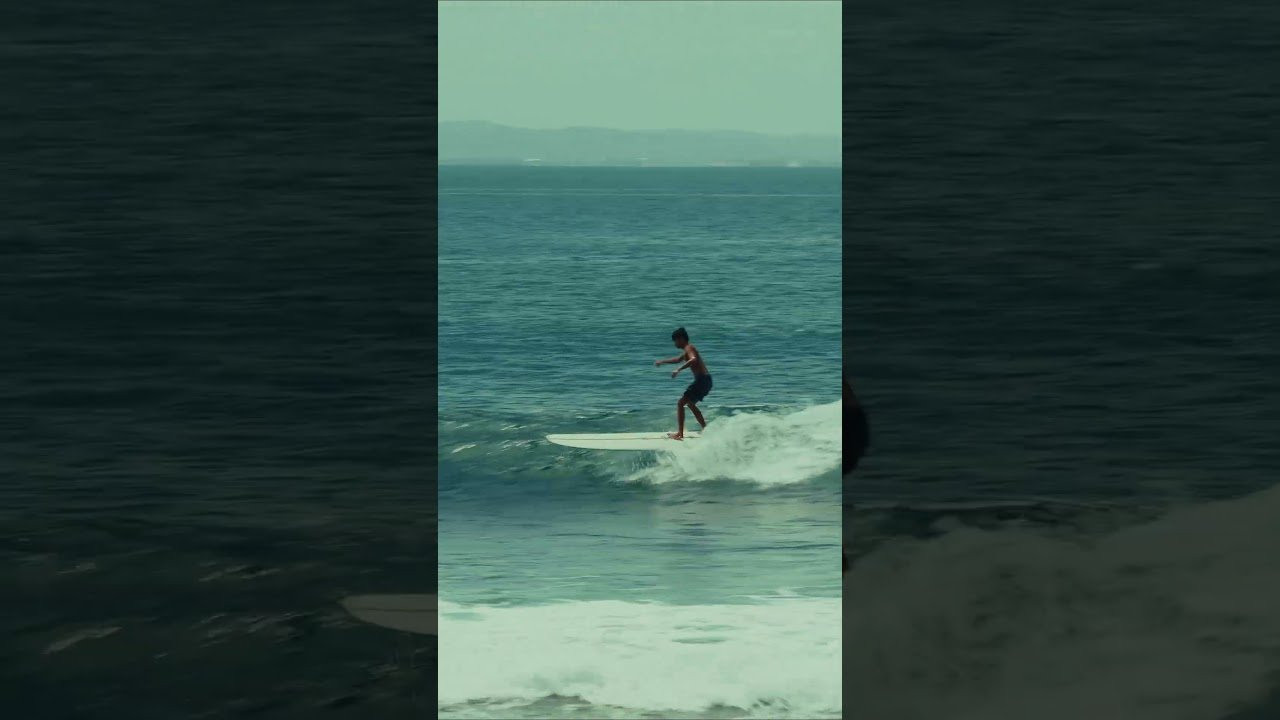 📼 Warung Reef<br /><br />🏄‍♂️ Adam Brasco<br />🎬 Saajid Luenzo<br />📐 Surfboard by PADROL Indonesia<br />🎵 "Calling Bombay" by Chinese Man<br />🇮🇩 Batukaras, West Java, Indonesia<br />⏱️ 1min<br />🗓️ 2026<br /><br />#surfing #NobodySurf