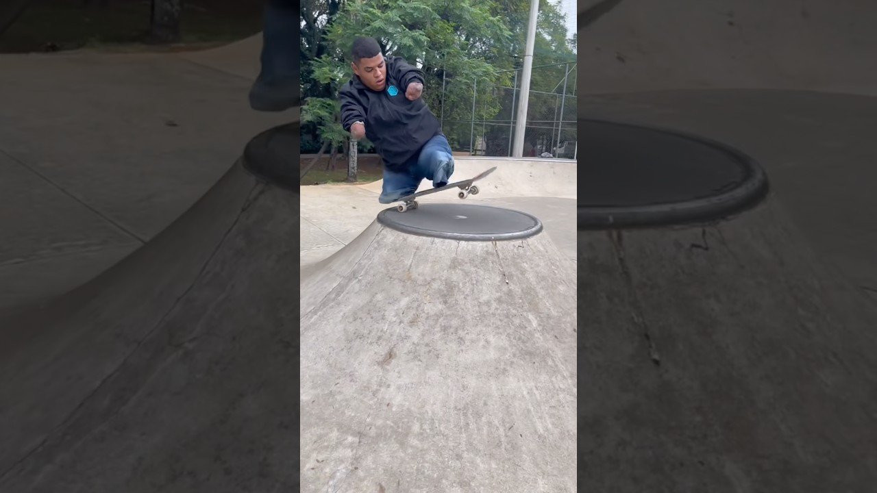 Follow em for more 👉 https://www.instagram.com/amorinha.skt?igsh=NTc4MTIwNjQ2YQ==