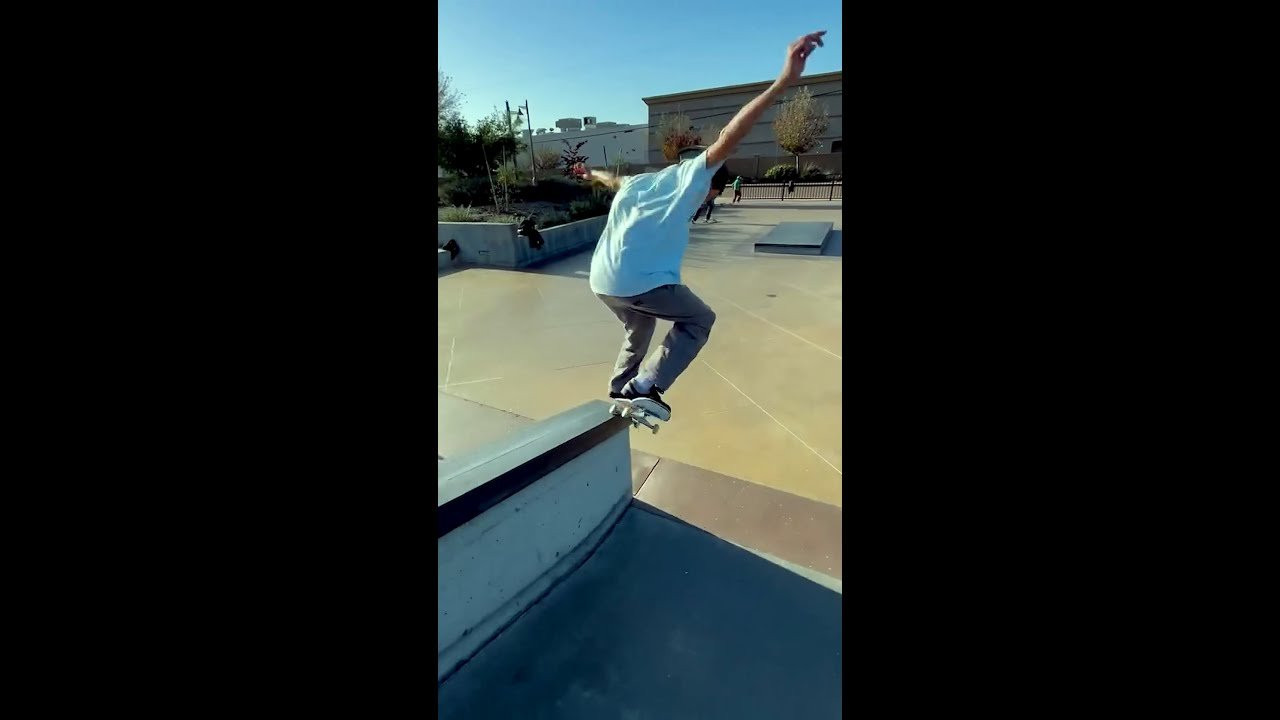 Fresh from a flight back from Taiwan straight to the skatepark!