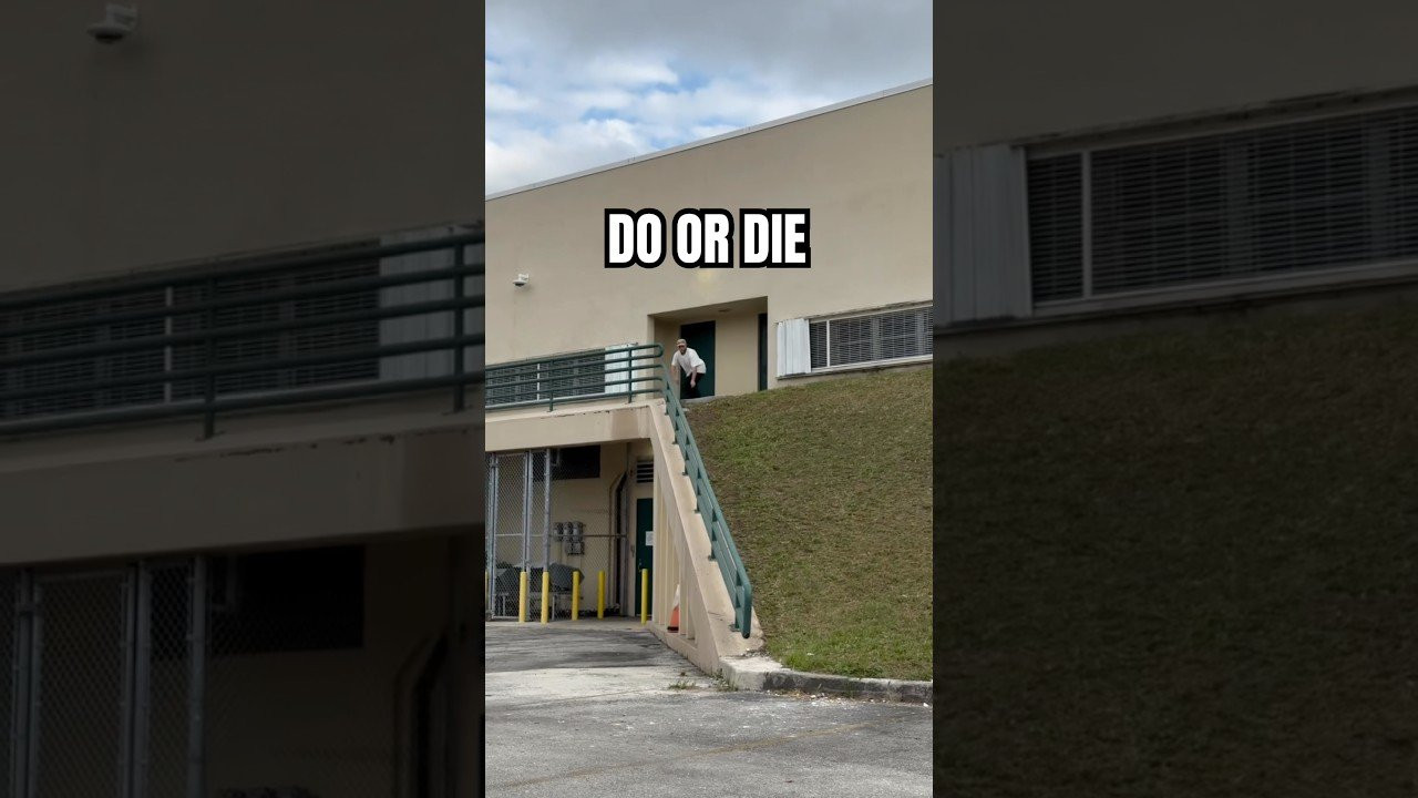 Follow em for more! 👉 https://www.instagram.com/jamie_foy?igsh=NTc4MTIwNjQ2YQ==