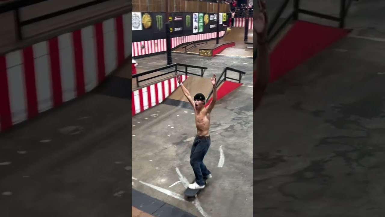 Double flip front board<br /><br />Follow em for more! 👉 https://www.instagram.com/marffskates?igsh=NTc4MTIwNjQ2YQ==
