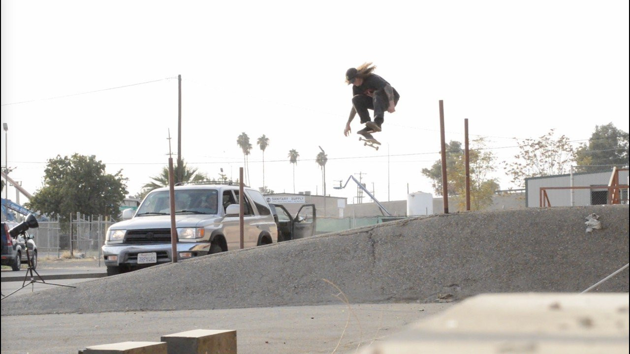 Years of footage.<br />Countless miles.<br />Broken boards, injuries, flights, late nights.<br /><br />Liam Pace.<br /><br />Filmed by friends. Made with everyone involved.<br /><br />Enjoy.<br /><br />https://bones.com/