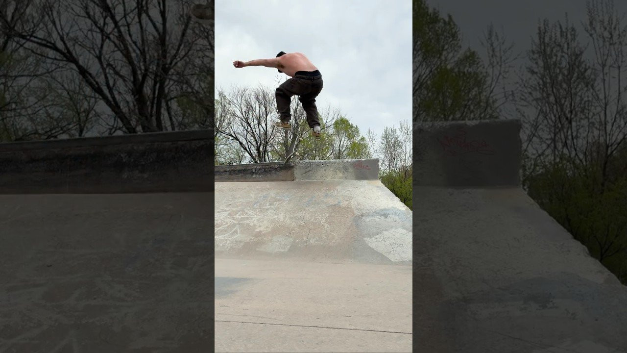 Fakie Biggerflip Nosepick at Goose Gossage Skatepark by Ryan Heier in Colorado Springs. Filmed for Ritual Skateboards.<br /><br />#Biggerflip #Fakie #RitualSkateboards #RyanHeier #Shorts #Skateboarding