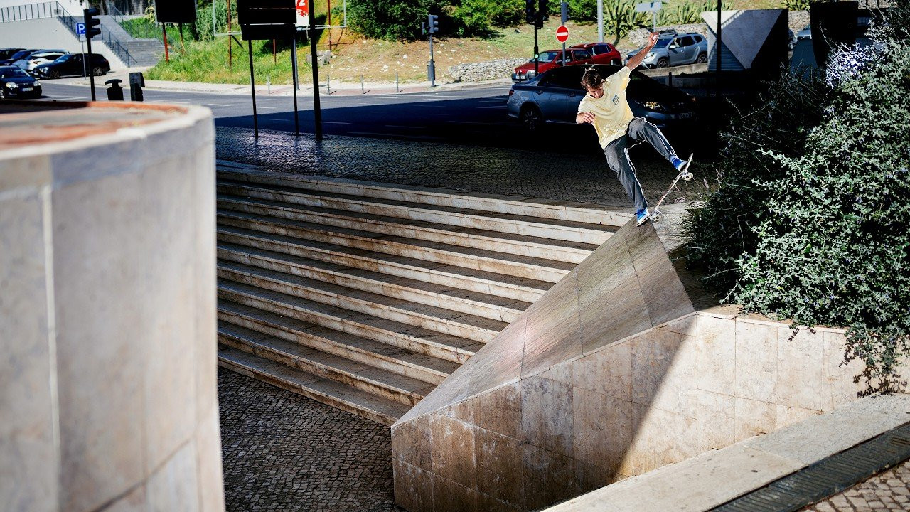 Daan Van Der Linden & Enrique Mayor ride their ATVs through Lisbon and continue to show us the sheer endless amount of spots the city has to offer. Daan makes those crusty spots look too easy. Enjoy. <br /><br />One skater & one filmer (hence the DUO) get 10 days to film a part in the city of Lisbon, Portugal. They compete for 22.000€ prize money in total.<br /><br />DUOS 2026:<br /><br />Patrick Praman & Devin Lopez<br />Carlos Ribeiro & Marcos De Souza<br />Daan Van der Linden & Enrique Mayor<br />Aleksei Krasniy & Dmitry Brylev<br />Jake Yanko & Bennet Rahm<br /><br />VXF Artist: Daniel Lang<br />Music: “Yerba Buena Bump” from the album Lifeboats and Follies (published by Fo Traques ana Munkey Music). Composed by Tommy Guerrero