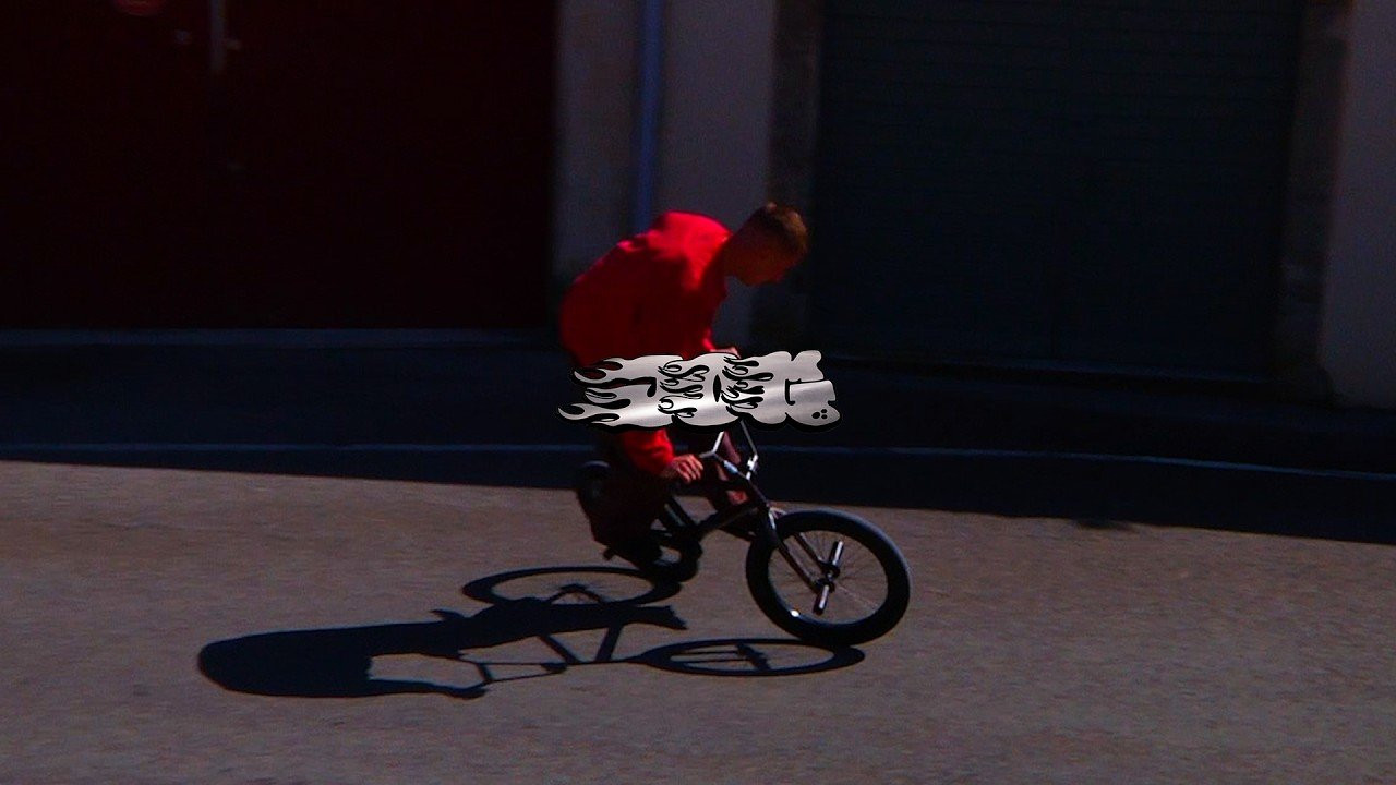 Jo Gass gets to work on a bunch of spots with his classic style.<br /><br />NEW DIG APPAREL https://shop.digbmx.com/collections/APPAREL-AND-MORE<br />-----<br /><br />In the name of his upcoming signature frame through United, France's Jo Gass gets to work on a bunch of spots with his classic style, with Alex Valentino handling camera duties. C'est bon!<br /><br />https://unitedbikeco.com<br /><br />-----<br />Visit our website for more BMX videos - http://digbmx.com <br /><br />SUPPORT PROJECT X https://shop.digbmx.com/collections/project-x <br />SUBSCRIBE to the DIG channel for more videos - http://bit.ly/DigBMX<br /><br /> ● Facebook - https://facebook.com/digbmx <br /> ● Instagram - https://instagram.com/digbmx <br /><br />#BMX #DIGBMX