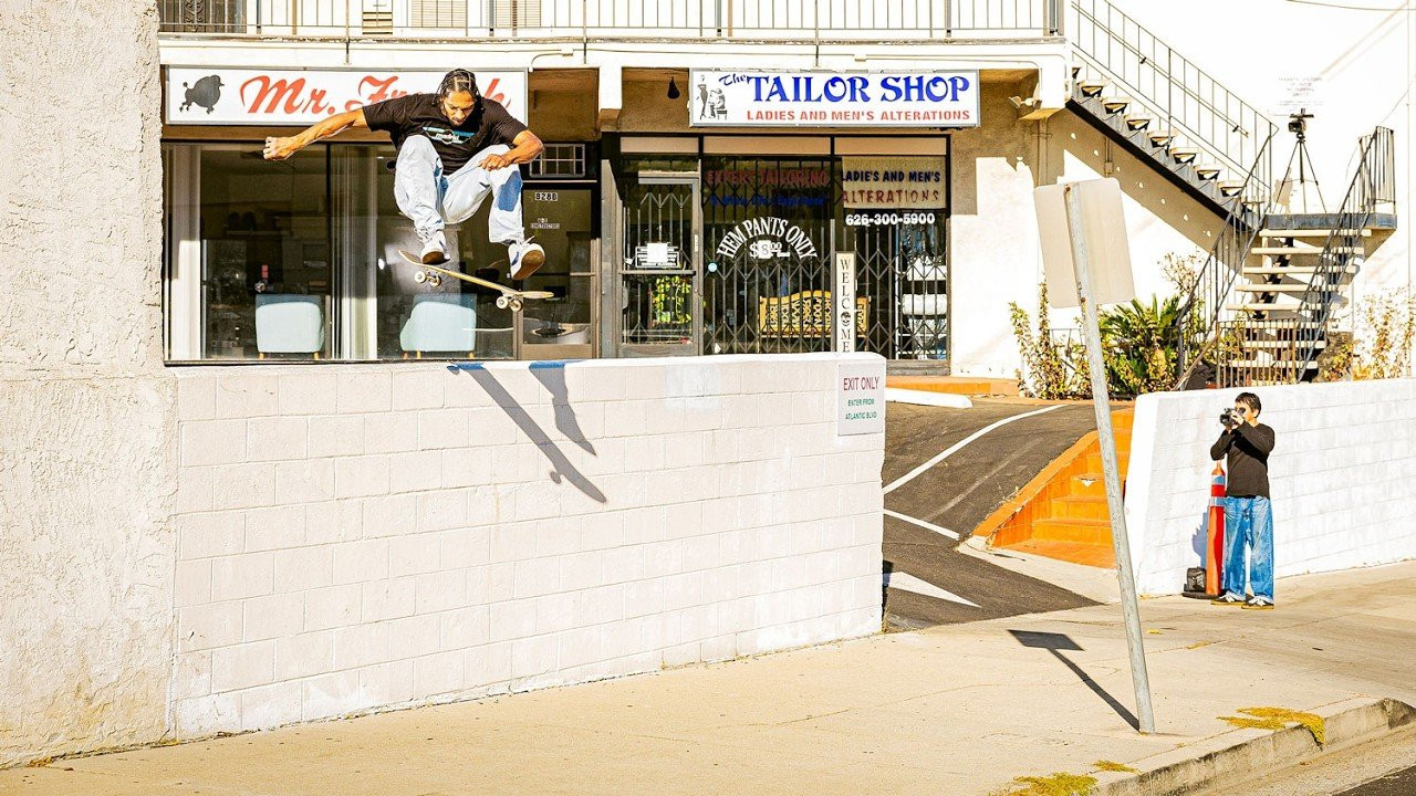 Featuring by Carlos Mendoza, Noe Noris, Jacob Santa Anna, Jonny Palmer, GARZA, Ryan Alvero, Andy Boggs, Rob Milas and more.<br /><br />Filmed and edited by Brian Hunter.<br /><br />Thumbnail image by Tim Aguilar.