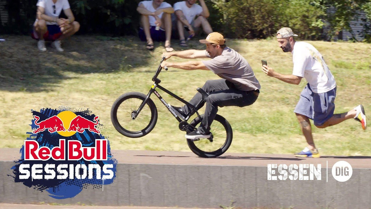 Who's going to win the wildcard?!<br /><br />NEW DIG APPAREL https://shop.digbmx.com/collections/APPAREL-AND-MORE<br />-----<br /><br />The Red Bull Trickschmeide event went down in Germany last weekend, but the day before, Bruno Hoffmann and crew threw a Session street jam to give one rider the chance to win a wildcard for the main event. Here's what went down! Look out for Trickschmeide coverage very soon on DIG.<br /><br />Filmed and edited by Archie Kenward<br /><br />https://redbull.com<br /><br />-----<br />Visit our website for more BMX videos - http://digbmx.com <br /><br />SUPPORT PROJECT X https://shop.digbmx.com/collections/project-x <br />SUBSCRIBE to the DIG channel for more videos - http://bit.ly/DigBMX<br /><br /> ● Facebook - https://facebook.com/digbmx <br /> ● Instagram - https://instagram.com/digbmx <br /><br />#BMX #DIGBMX