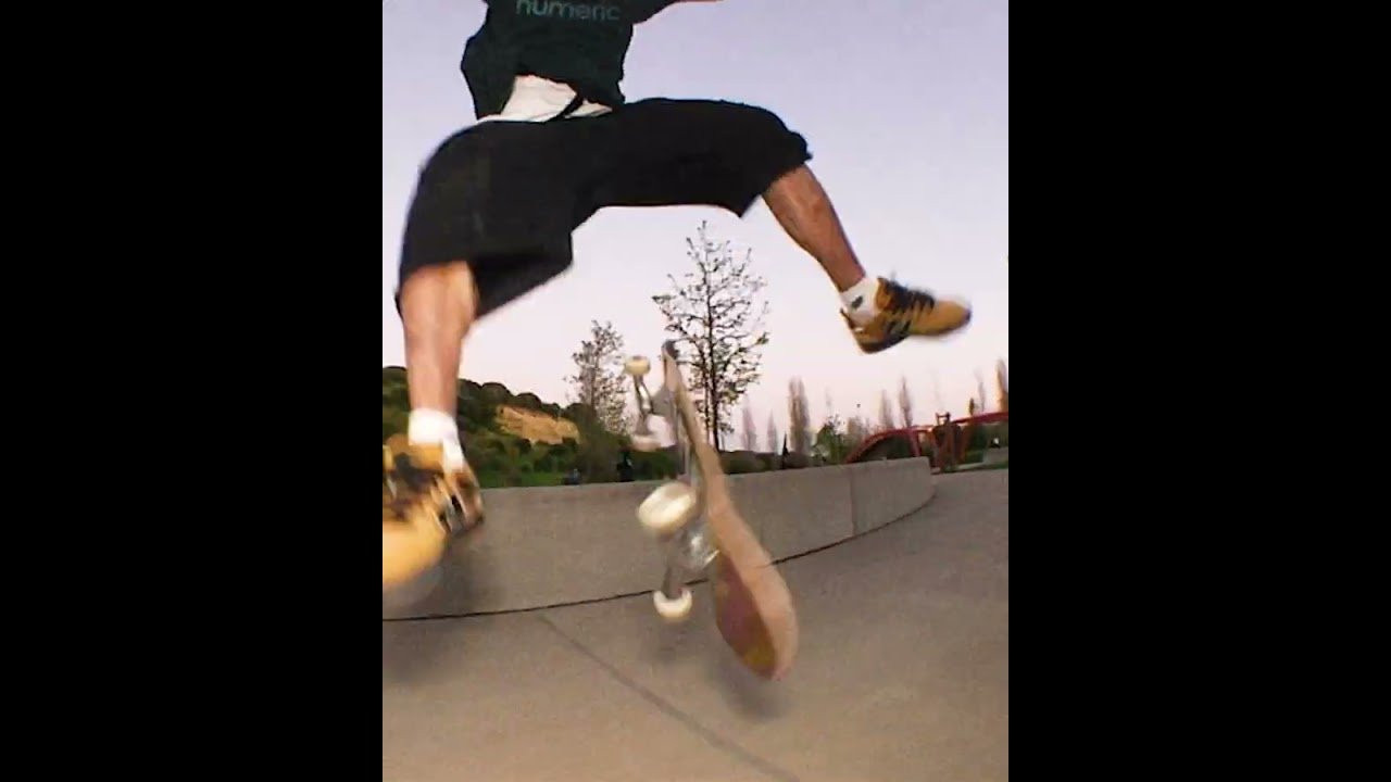 Tiago Lemos' first signature SKF Bearings, packed with an artwork by Davin Stenström are made in Italy and with the same high quality standrads and low friction as known for skf_skateboarding.<br /><br />🎯 Now you have the chance to win 3 SKF Tiago Pro Bearings for you and your homies and a signatured poster.<br /><br />How to enter:<br />- Go to our Instagram-Page @skatedeluxe_skateshop <br />- Like this post<br />- follow @skatedeluxe_skateshop and @SKFskateboarding <br />- tag two homies who need fresh bearings<br /><br />Giveaway ends 26.07.2026 (23:59 CEST)<br />We'll contact the winner after the ending of the giveaway.
