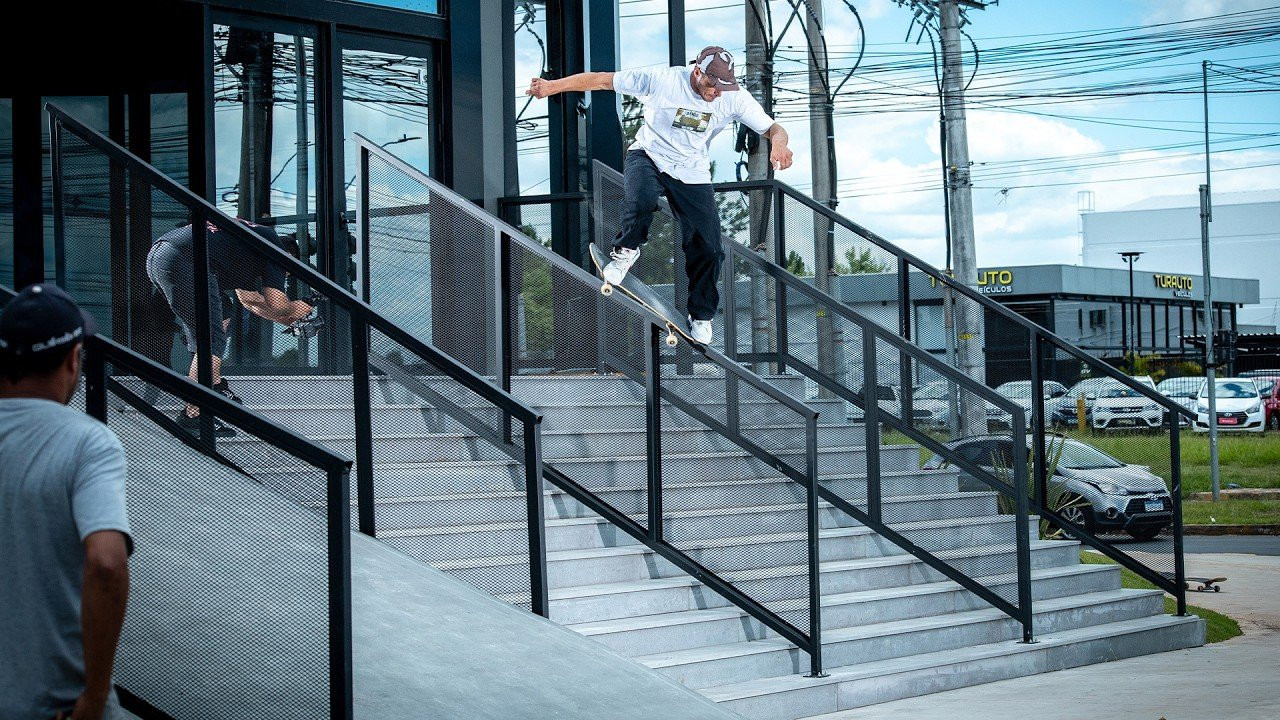 Featuring Carlos Ribeiro, Rodrigo TX, Filipe Mota, Paulo Piquet & Cezar Gordo. <br />Core Bearings introducing their team with a bang. Filled with legends we are happy to call friends. Enjoy. <br /><br />Filmed by Alex Kissinger, Eric Iwakura, Josue Cuevas, Rafael Galvao, Jose Valduga, Gabriel Romero, Luke Lutz, Zeze Luiz. <br /><br />Edited by Josue Cuevas